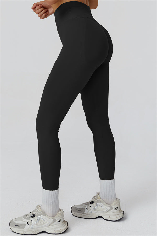The Reign Sports Bra Leggings 2-Piece Set