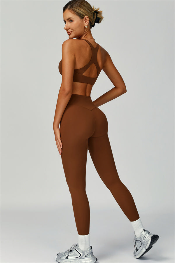 The Thrive Sports Bra Leggings 2-Piece Set