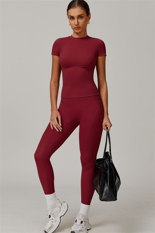 The Oasis T-shirt Leggings 2-Piece Set