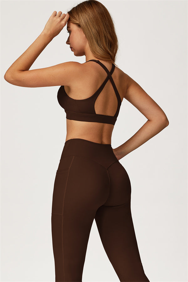 The Glacier Sports Bra Flared Leggings 2-Piece Set Roman Brown