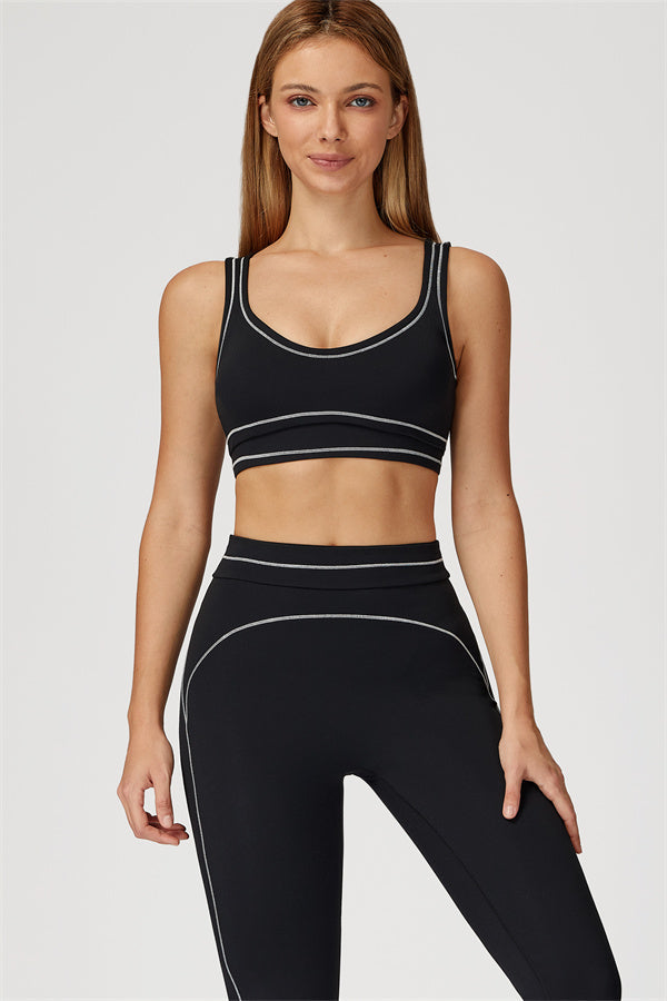 The Amara Sports Bra Leggings 2-Piece Set Black