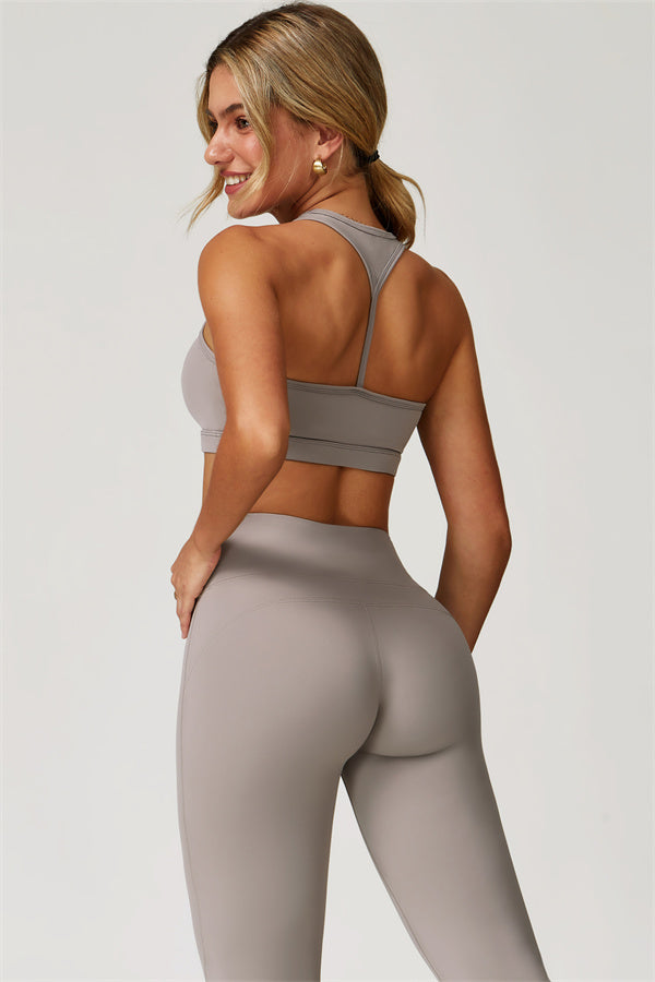 The Epic Sports Bra Flared Leggings 2-Piece Set Silk