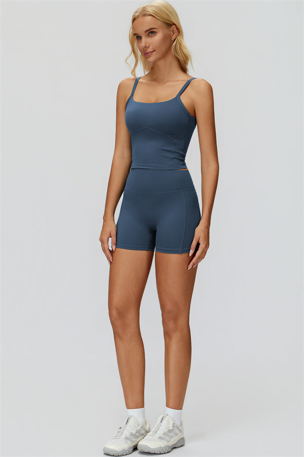 The Fyra Crop Tank Shorts 2-Piece Set