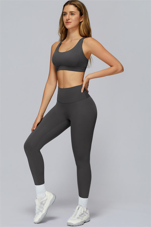 The Elle Form Leggings