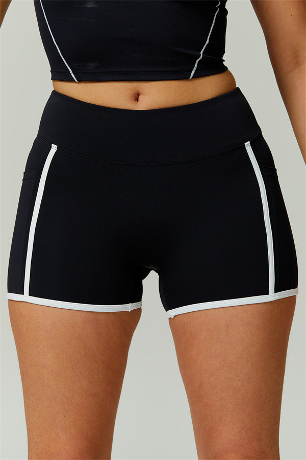 The Radiant Shorts Black