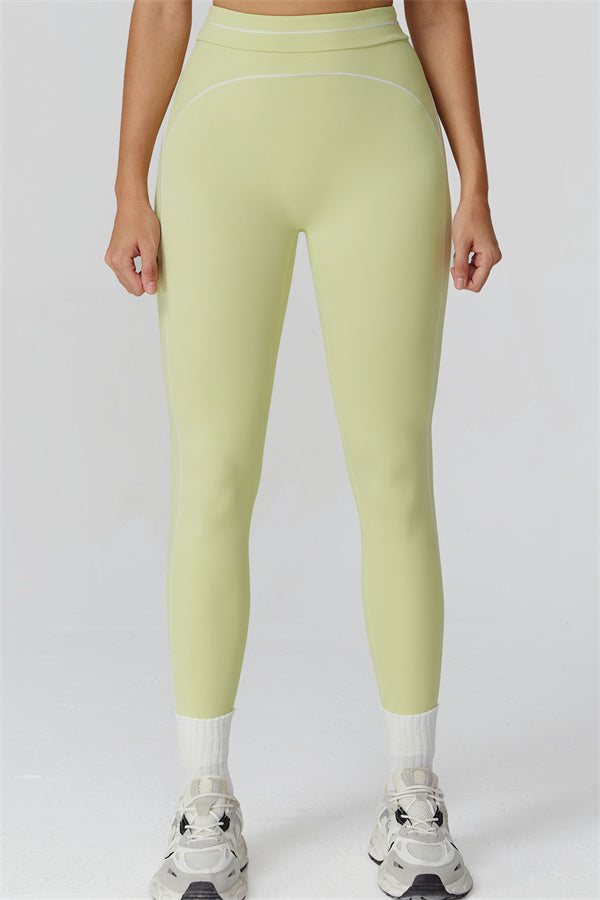 The Amara Sports Bra Leggings 2-Piece Set