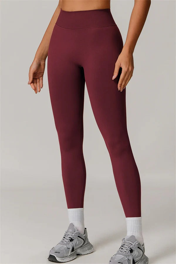 The Nova Luxe Sports Bra Leggings 2-Piece Set