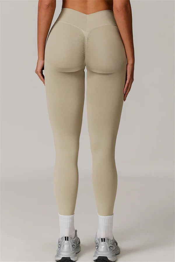 The Nova Luxe Sports Bra Leggings 2-Piece Set
