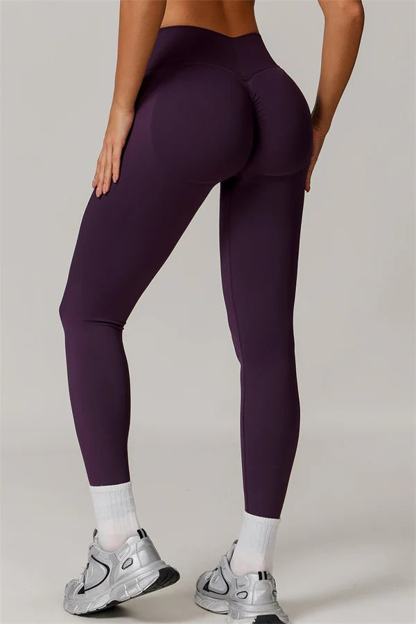 The Nova Luxe Sports Bra Leggings 2-Piece Set