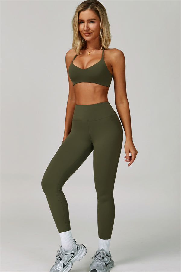 The Bold Cross Back Sports Bra Leggings 2-Piece Set
