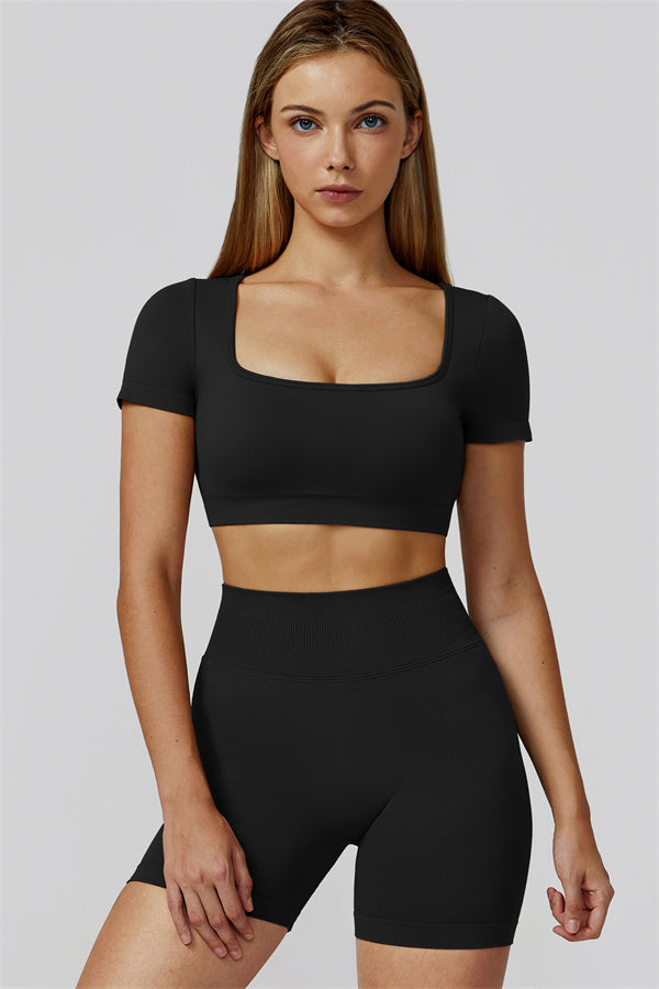 The Reign Crop Top Shorts 2-Piece Set Black