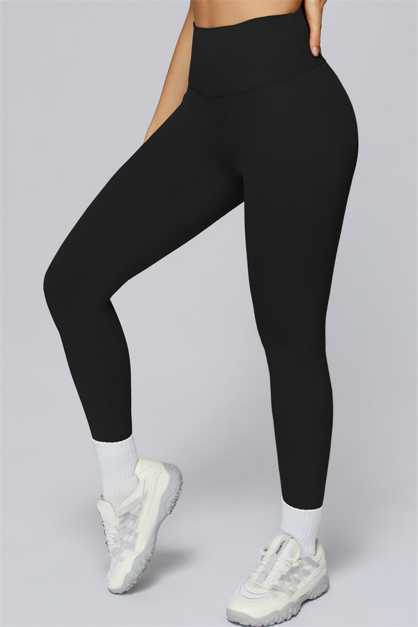 The Elle Form Sports Bra Leggings 2-Piece Set