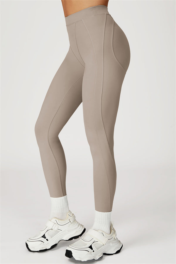 The Conquer Sports Bra Leggings 2-Piece Set