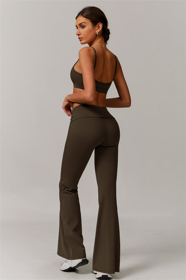 The Vigor Sports Bra Flared Leggings 2-Piece Set