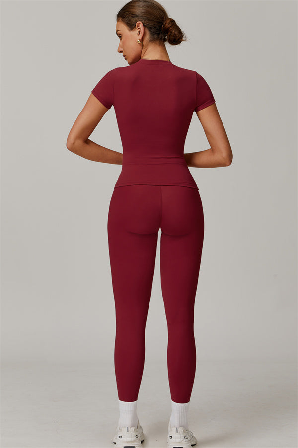 The Oasis T-shirt Leggings 2-Piece Set