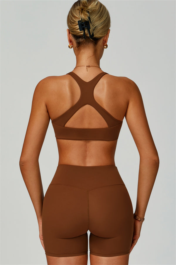 The Thrive Sports Bra Shorts 2-Piece Set Roman Brown