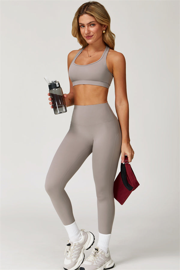 The Epic Sports Bra Leggings 2-Piece Set
