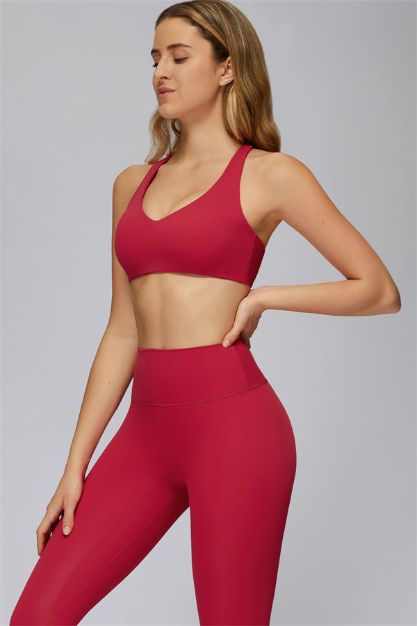 The FlexCore Sports Bra Capri Leggings 2-Piece Set