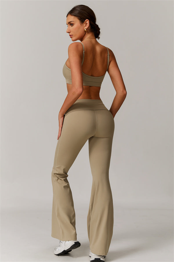 The Vigor Sports Bra Flared Leggings 2-Piece Set