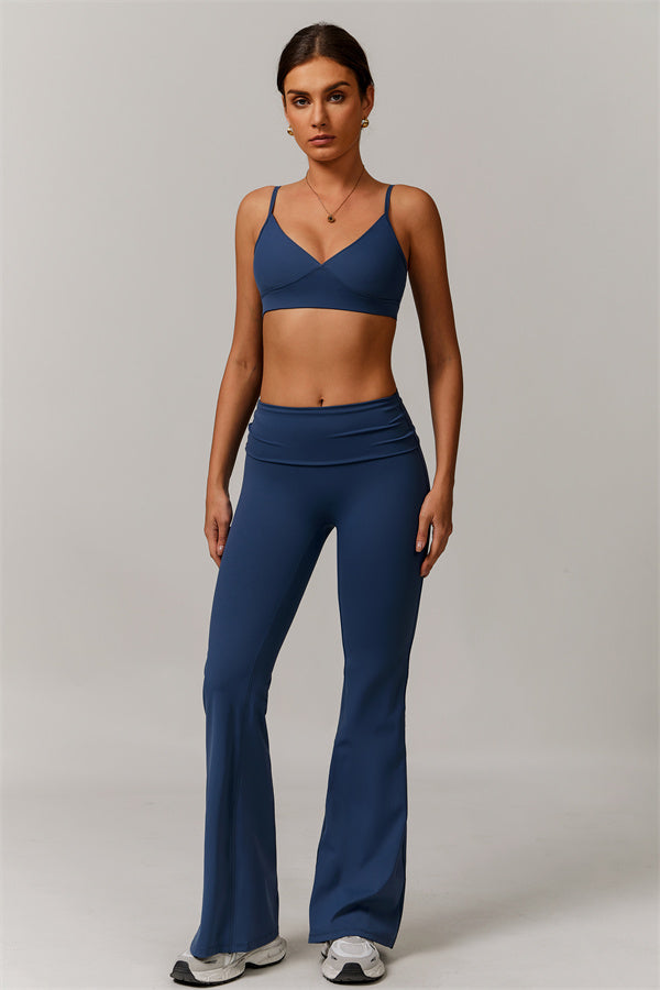The Vigor Sports Bra Flared Leggings 2-Piece Set