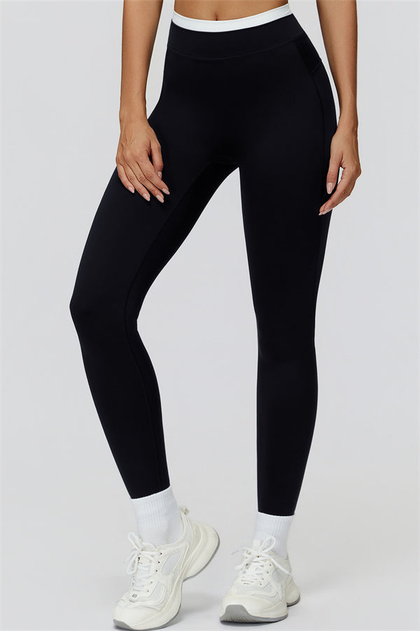 The Canyon Sports Bra Leggings 2-Piece Set