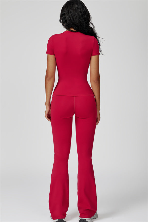 The Oasis T-shirt Flared Leggings 2-Piece Set
