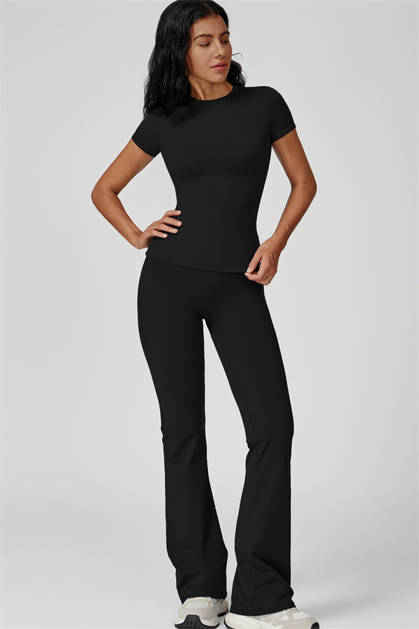The Oasis T-shirt Flared Leggings 2-Piece Set
