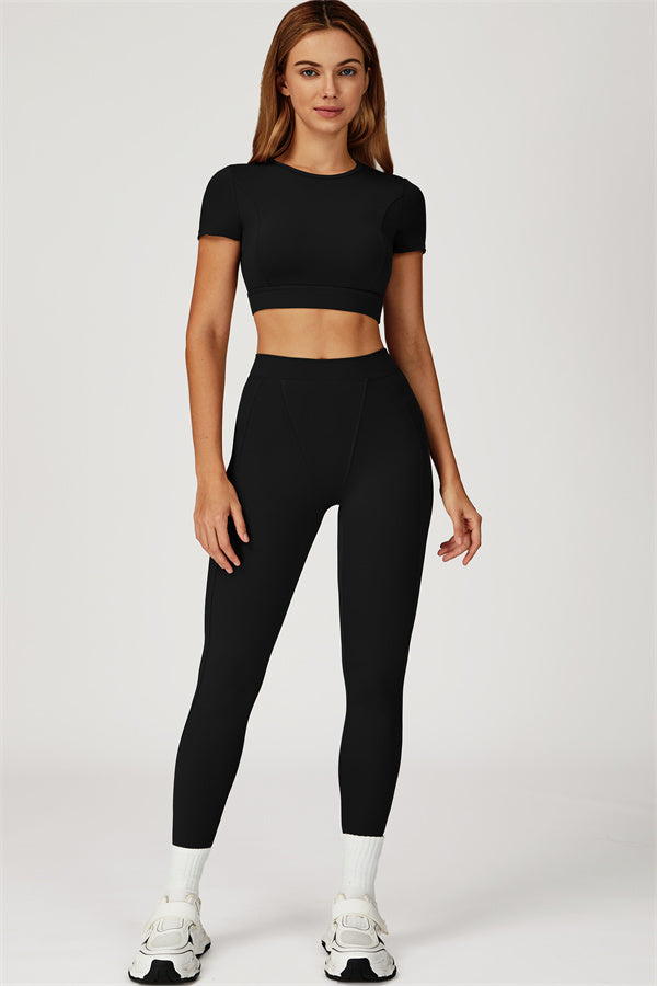 The Conquer T-shirt Leggings 2-Piece Set