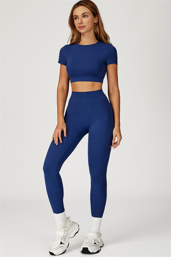 The Conquer T-shirt Leggings 2-Piece Set