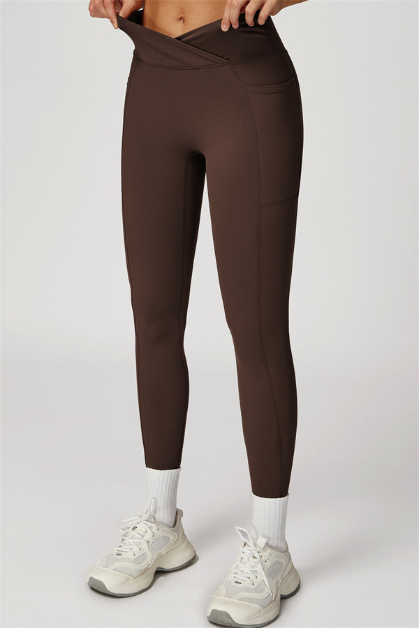 The Propel Crop Top Leggings 2-Piece Set