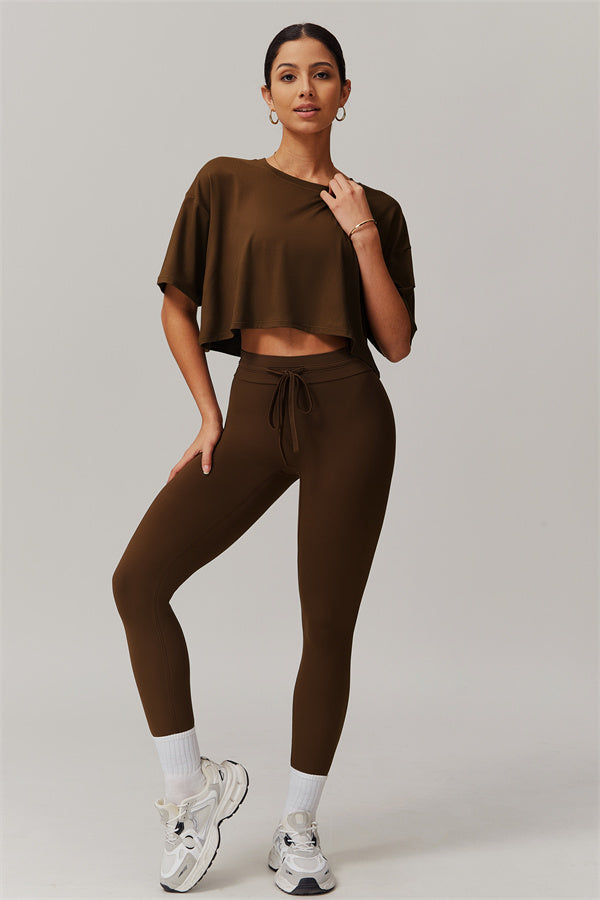 The Resonate T-shirt Leggings 2-Piece Set Taupe
