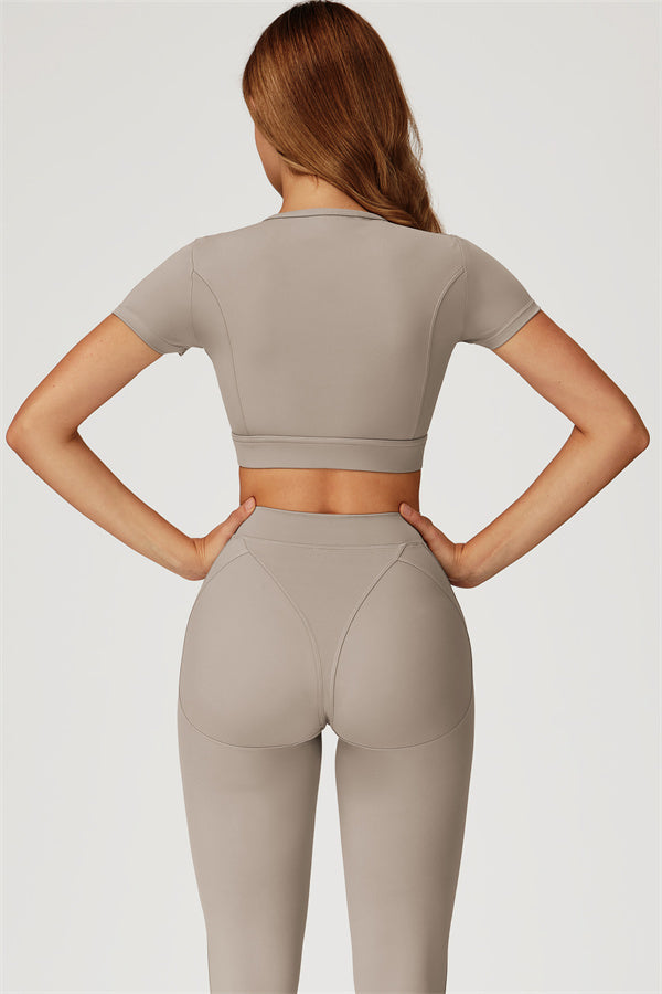 The Conquer T-shirt Leggings 2-Piece Set