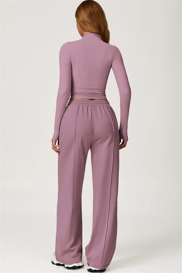 The Motion Crop Top Sweatpants 2-Piece Set