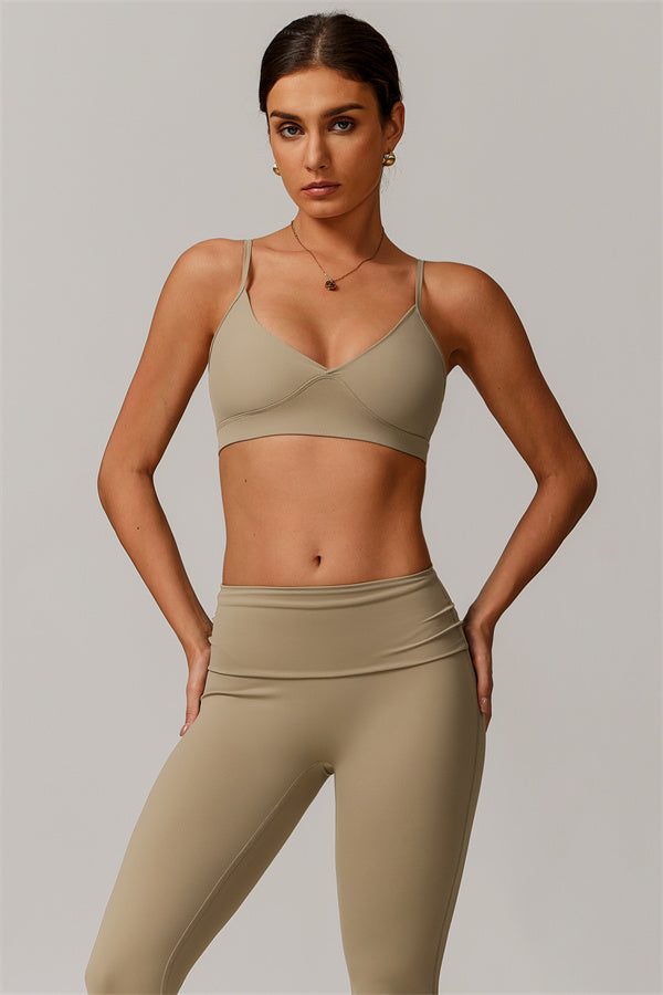 The Vigor Sports Bra Leggings 2-Piece Set Nobel
