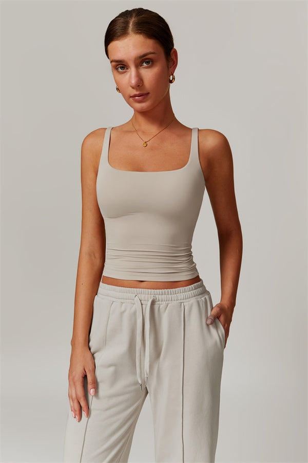 The Motion Tank Top Sweatpants 2-Piece Set Apricot