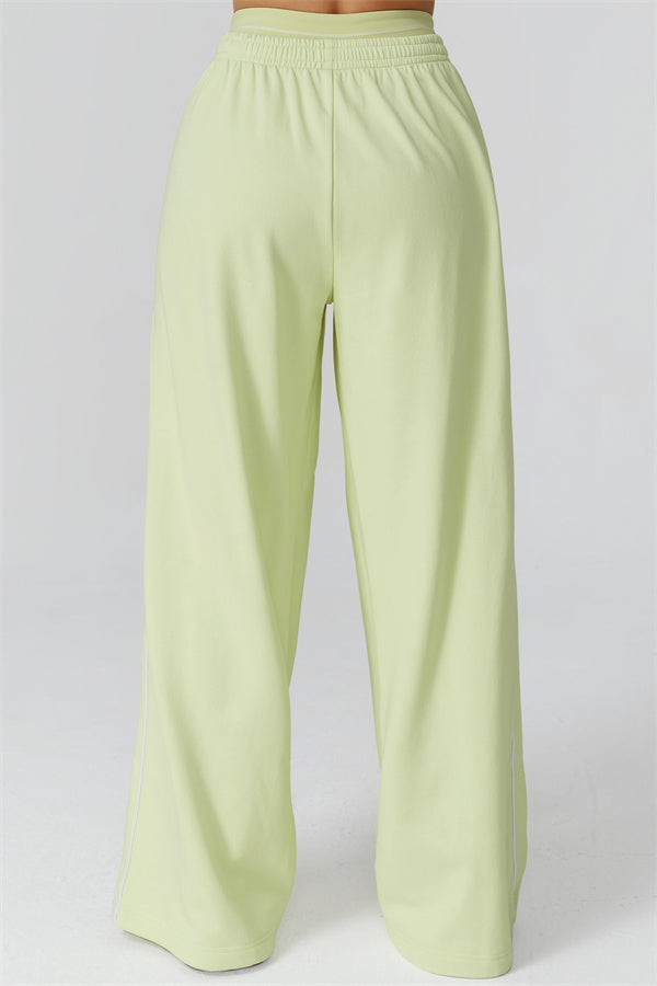 The Amara Sweatshirt Pants 2-Piece Set