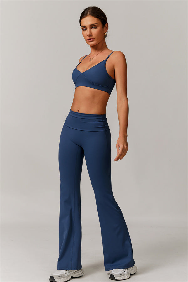 The Vigor Sports Bra Flared Leggings 2-Piece Set