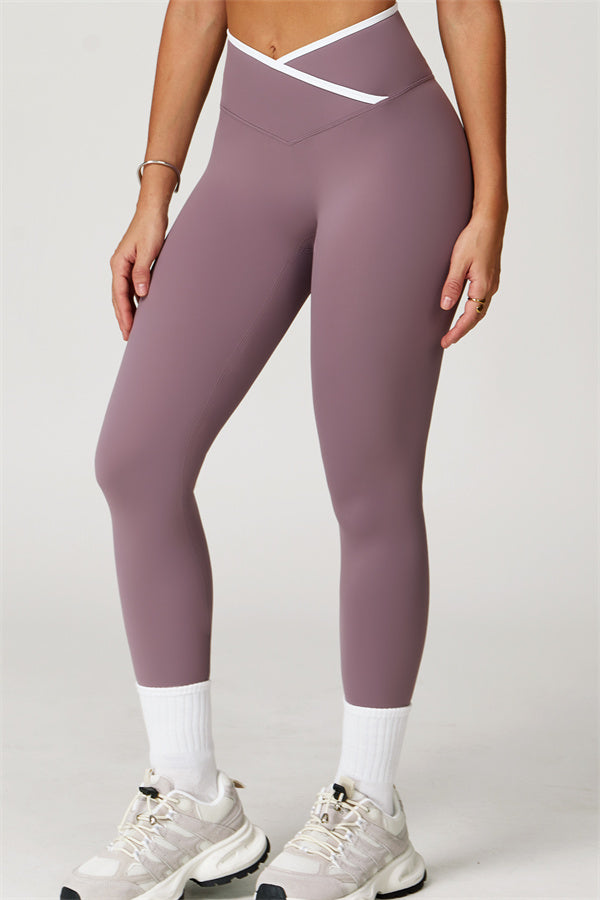 The Aiko Sports Bra Leggings 2-Piece Set