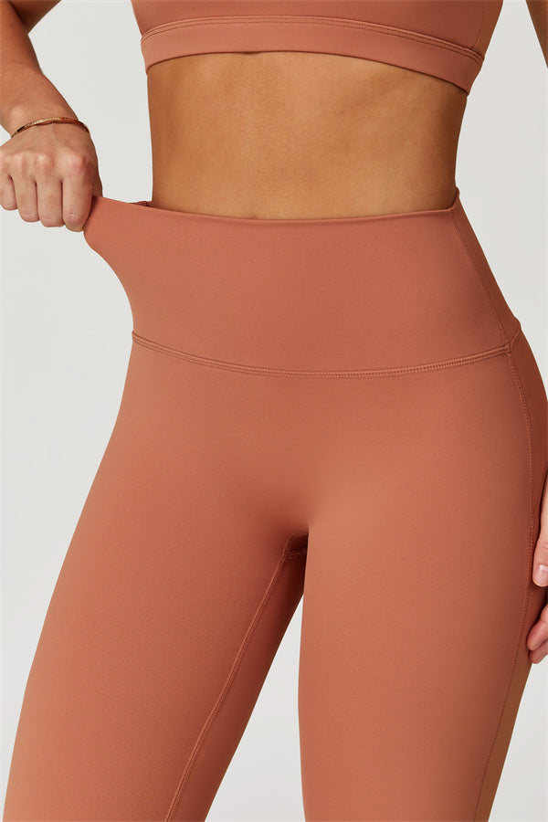 The Epic Sports Bra Leggings 2-Piece Set
