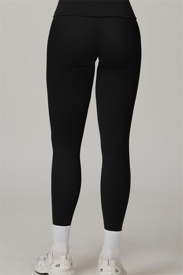The Oasis Long Sleeve T-shirt Leggings 2-Piece Set