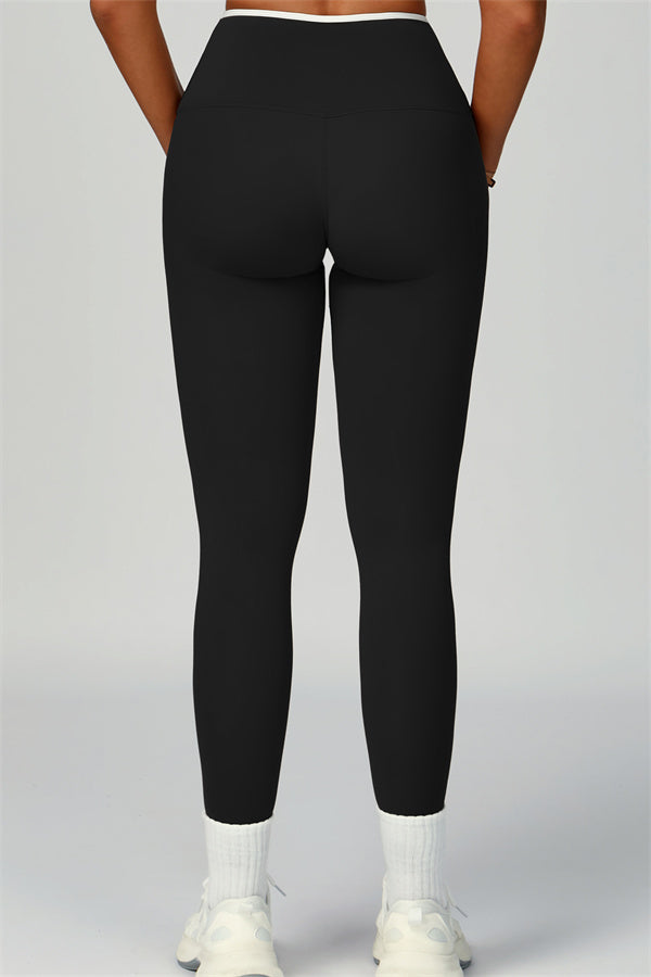 The Quest Sports Bra Leggings 2-Piece Set