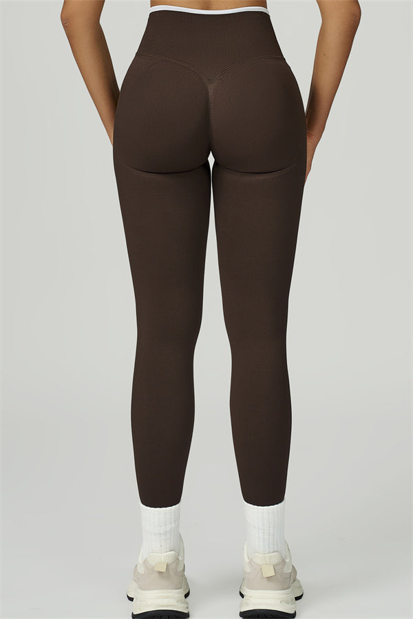 The Prime Contrast Sports Bra Leggings 2-Piece Set