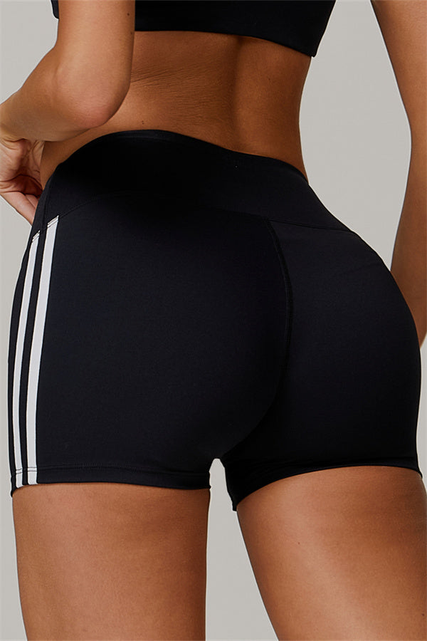 The Splendor Shorts Black