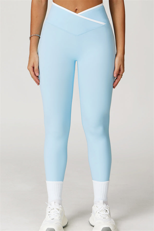 The Aiko Sports Bra Leggings 2-Piece Set