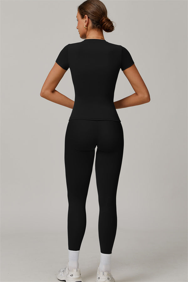 The Oasis T-shirt Leggings 2-Piece Set