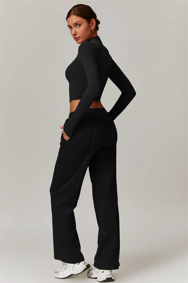 The Motion Crop Top Sweatpants 2-Piece Set