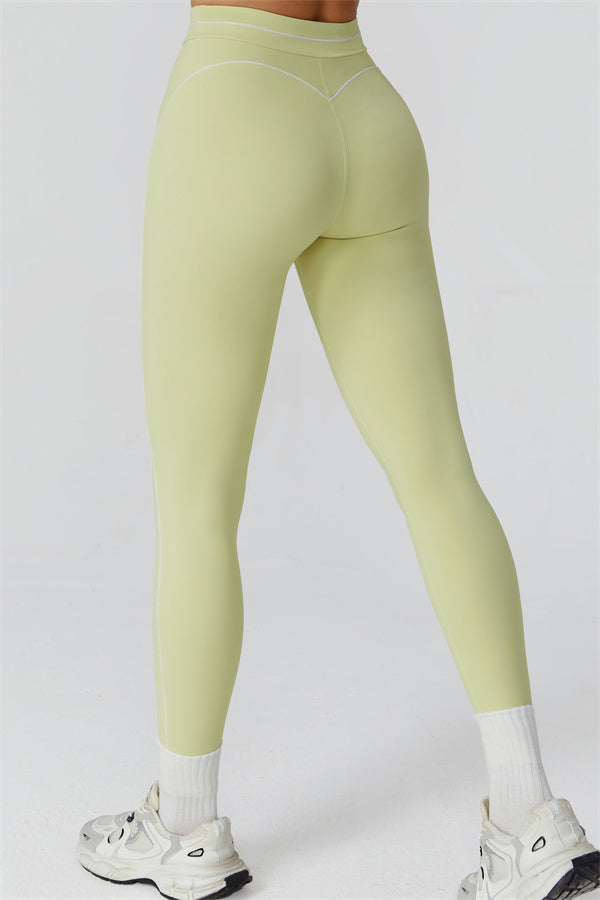 The Amara Sports Bra Leggings 2-Piece Set