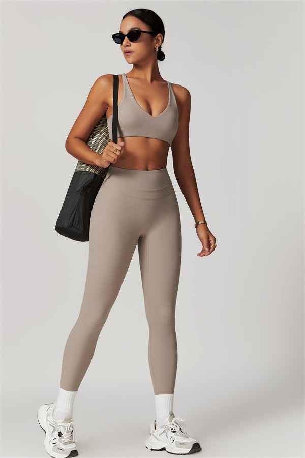 The Enigma Sports Bra Leggings 2-Piece Set