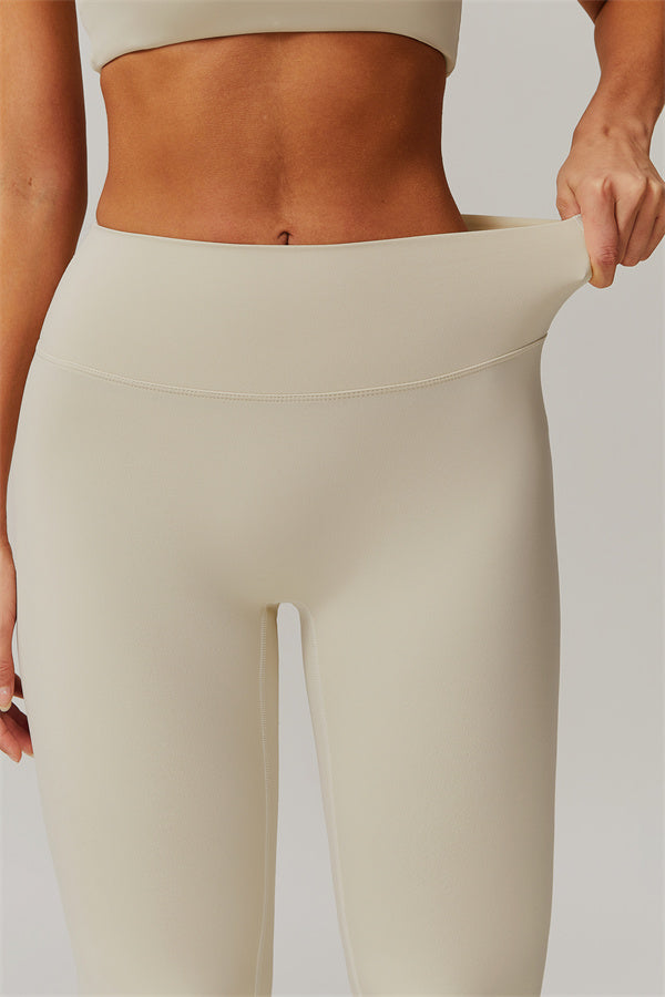 The Essence Sports Bra Leggings 2-Piece Set