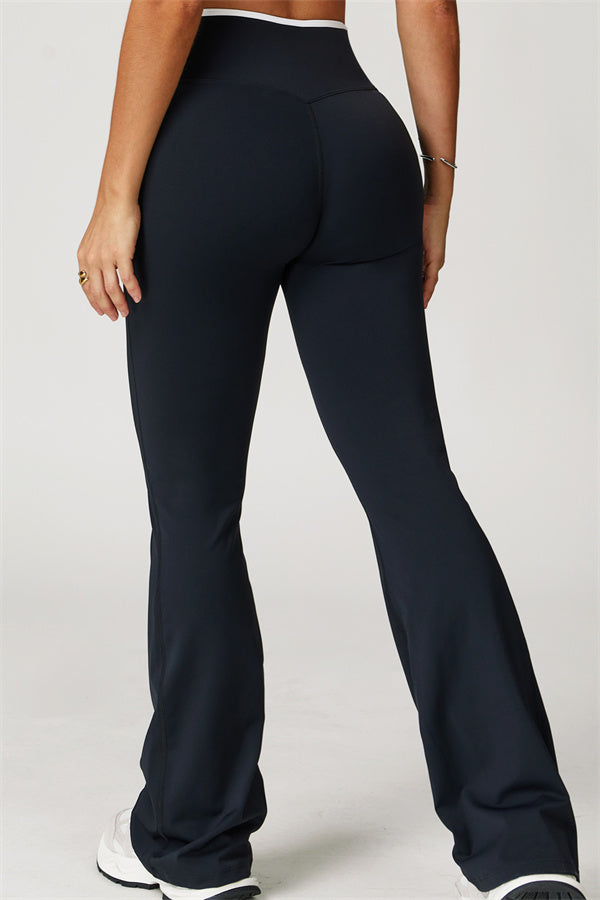 The Aiko Sports Bra Flared Leggings 2-Piece Set